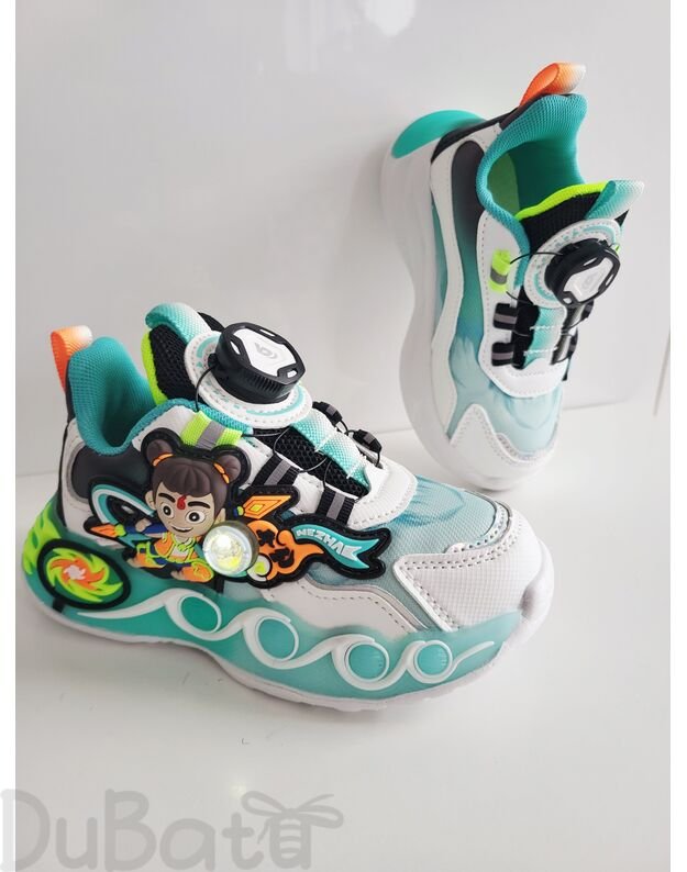 Clibee 27-31 ypač lengvi kedukai su LED