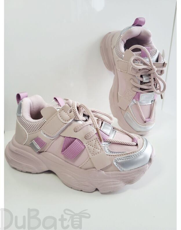 Clibee 33-38 ypač lengvi kedukai su platformyte