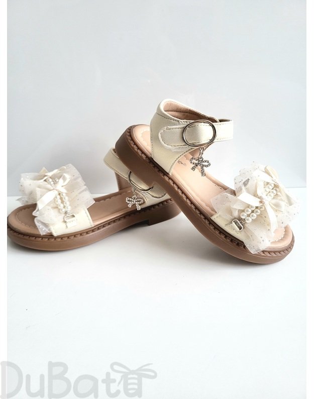 Clibee 26-30 puošnios basutės